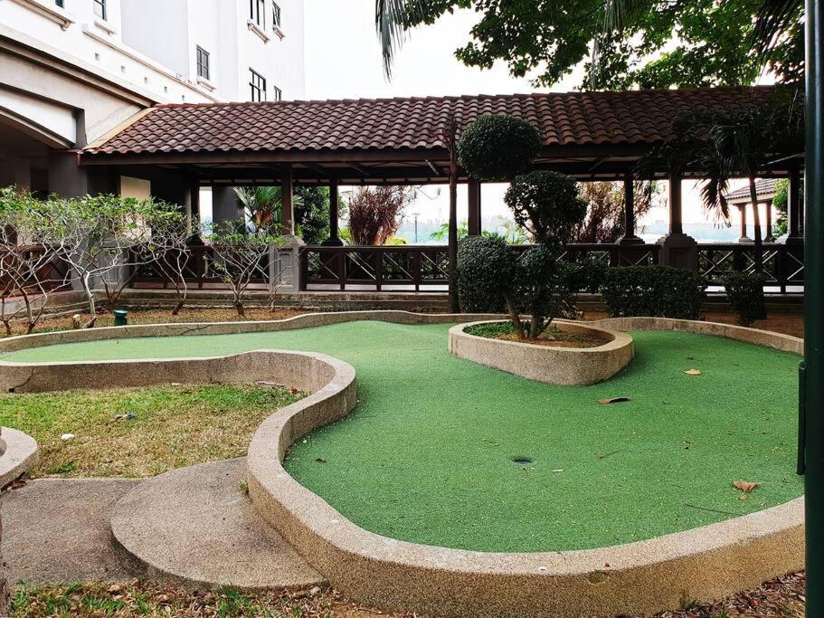 Mahkota Pool View Apartment Near A'Famosa & Jonker Malacca Exterior photo